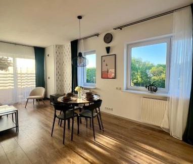 Fabryczna Apartment | Klimatyczny apartament Złotniki