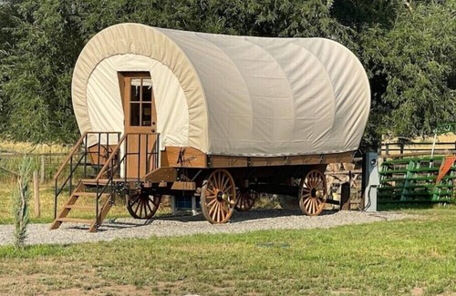 Salmon Cabin | Klondike “Conestoga” Wagon at J&J Cabins