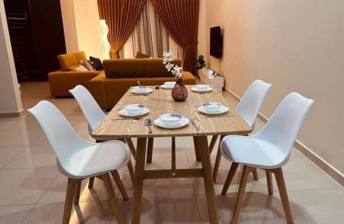 Kluang House | Kluang 4 bedrooms 4 bathrooms