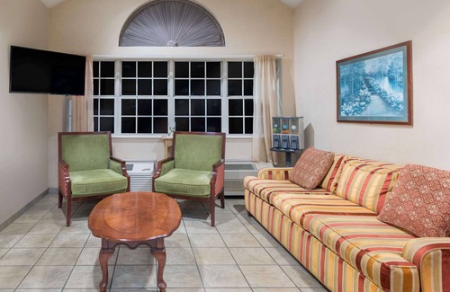 Allentown Hotel | Knights Inn Allentown