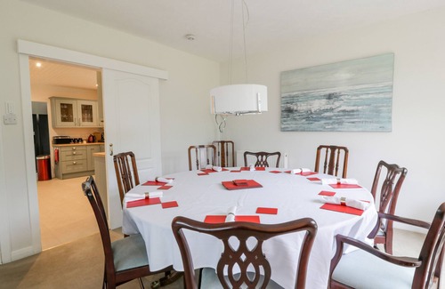 Bankend Cottage | KNOCKENDOCH, pet friendly, character holiday cottage in New Abbey