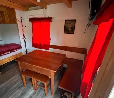 Trebnje Apartment | Koča Janka in Metke