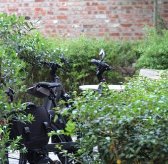 Ypres House | koetshuis