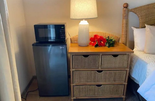 Honaunau-Napoopoo Villa | Kohania King Villa - 1bd/1ba on Quiet Orchard Property w/Pool & Ocean View