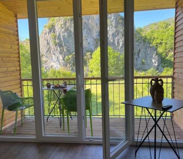 Korce House | Konaku Kapedani