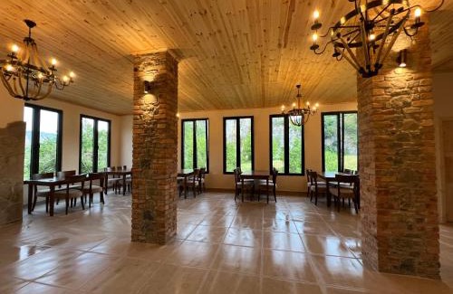 Korce House | Konaku Kapedani