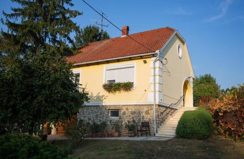 Sarvar Apartment | Kondics Apartmanház