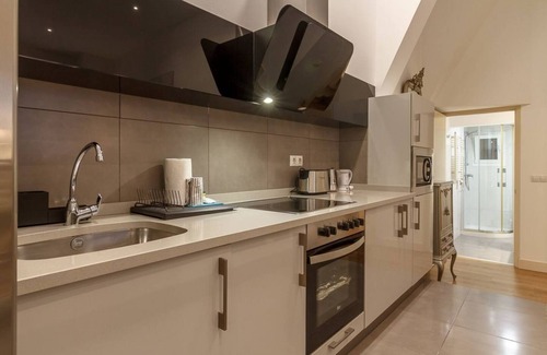 Algorta Apartment | Konporte Renovated Apartment With Wifi and Garage