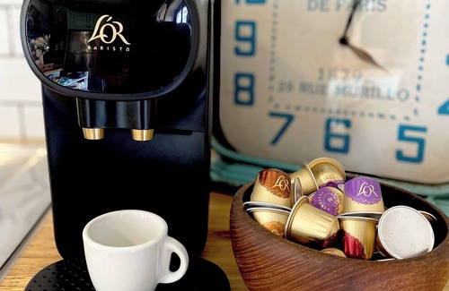 Korumburra Cottage | Korumburra Farmhouse - gateway to Wilson’s Prom and Inverloch. Pet friendly!