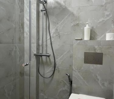 Kodrra Apartment | Kostanca Pool & Bay Studio