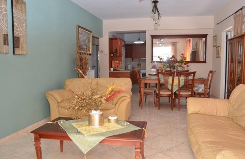 Gerani Apartment | Kostaspant apartment