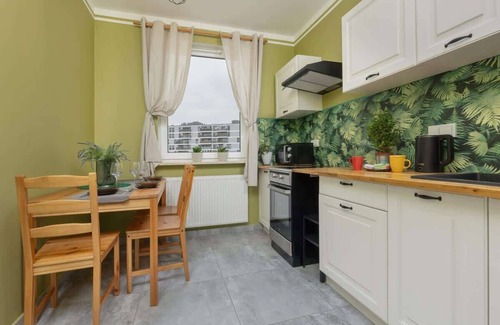 Bialoleka Apartment | Kowalczyka 1B | Colorful Apartment | Parking