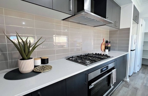 Pakenham House | KozyGuru | Pakenham | Comfortable 4-Bedroom House