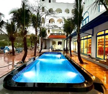 Quang Ngai Hotel | KParis Beach Resort