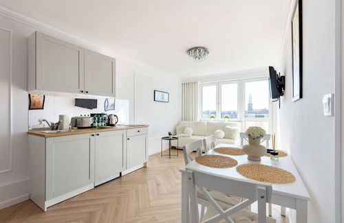 Kamienna Gora Apartment | Krasickiego Chic Studio