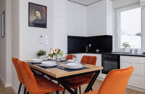 Kleparz Apartment | Krowoderska 40B | Luxury Apartment | Parking