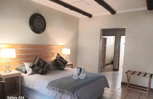 Hoedspruit Cabin | Kruger Foothills