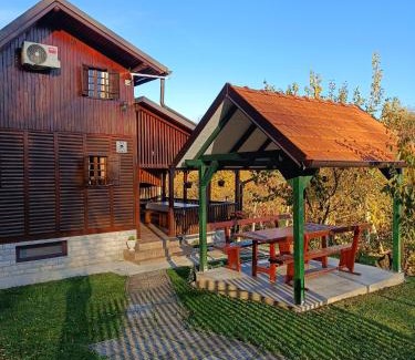 Kutina House | Kuća za odmor Laura