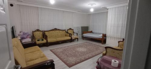 Kandira Apartment | Kuş pansiyon