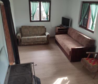 Vrdnik House | Kuca idealna za odmor i uzivanje u Vrdniku broj 4