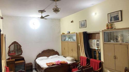 Sigra House | Kusum Palace