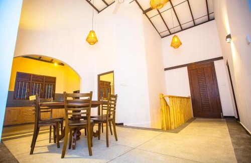 Bandaranayake Villa | Kusumvillahabarduwa