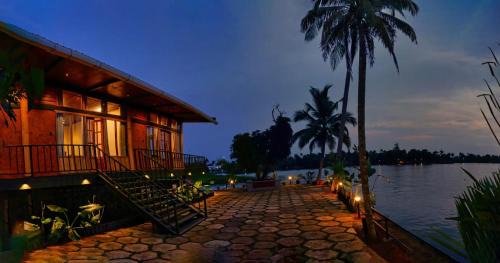 Kainakary Resort | Kyna Backwater Resort Aalappuzha