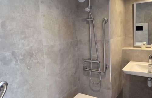 Odos Hotel | Kyriad Tarbes Odos