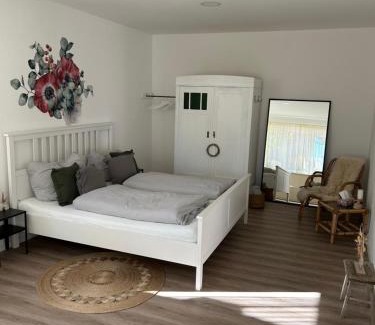 Happurg Apartment | Ländliche Fewo Wildblume, 4 km zum Stausee