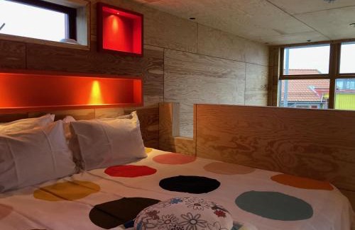 Edshultshall Bed & Breakfast | Lådfabriken