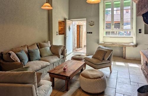 Faucogney-et-la-Mer House | L'Échappée : Gîte Authentique avec Spa à Faucogney-et-la-Mer - FR-1-583-495