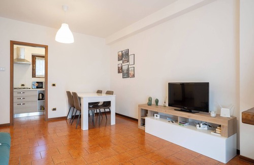 Introbio Apartment | L'Abete - Introbio family Apartment