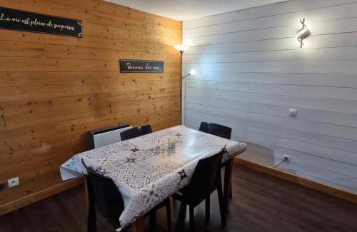 Saint-Etienne-du-Bois Apartment | L'Ain-parfait