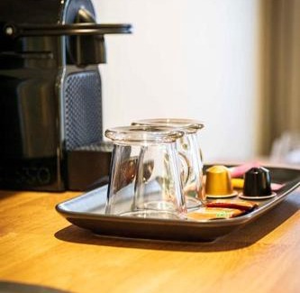 Saint-Quentin Apartment | L'Albatros 002 - Hypercentre * Cosy * Wifi