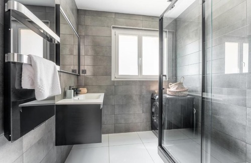 Part Dieu - Bir Hakeim Apartment | L'Amharique - À Lyon, 5min de la gare Part-Dieu