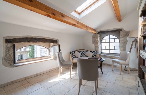 Casteljau Bed & Breakfast | L'Antre de Pierres - bed and breakfast and gites - Ardèche Méridionale