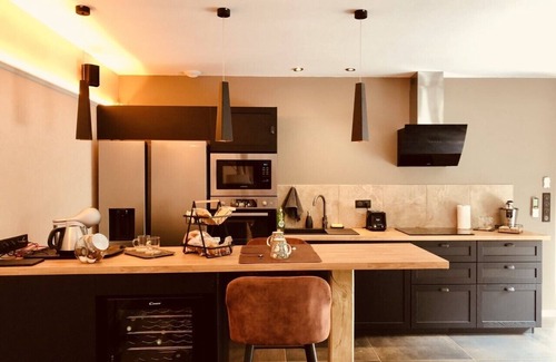 Lieuron House | L'ApothéOse loveroom with jacuzzi, sauna and hammam in Brittany