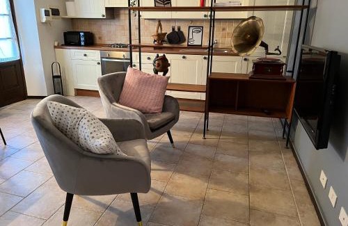 Riva Apartment | L'appartamento di ringhiera