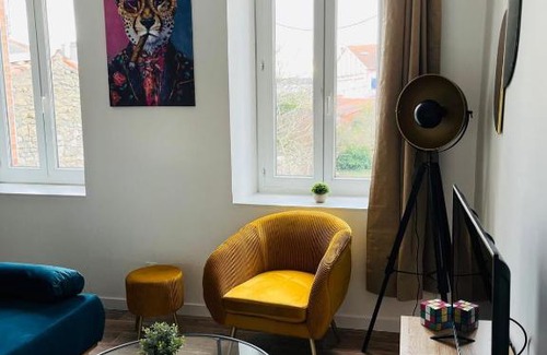 Castres Apartment | L'atypique l 2 chambres l Clim