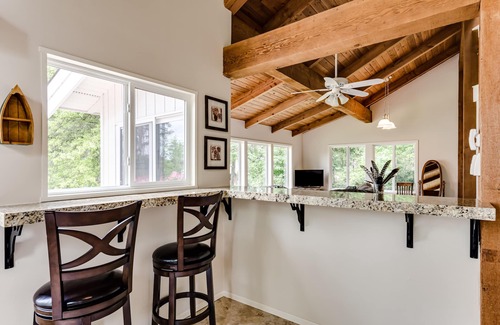 Alvadore House | L&D North House - A Waterfront Getaway