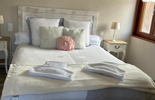 Saint-Point-Lac House | L'ECRIN DU LAC chambres d'hôtes