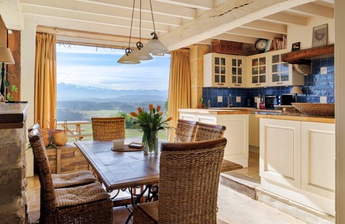 Saucede Bed & Breakfast | L'ensemble de la Ferme Bourdasse Pour 10 Personnes