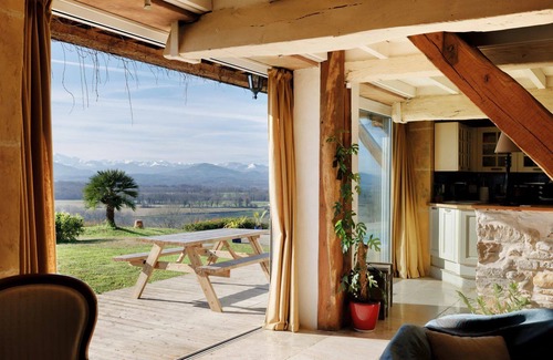 Saucede Bed & Breakfast | L'ensemble de la Ferme Bourdasse Pour 10 Personnes