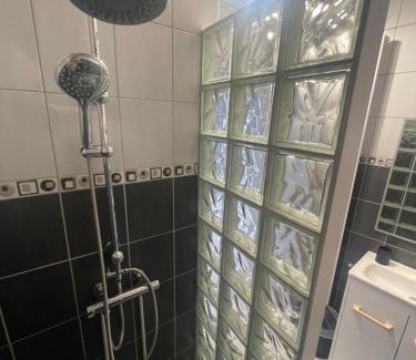 Precy-sur-Oise House | L’escale proche château de chantilly