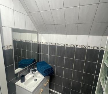 Precy-sur-Oise House | L’escale proche château de chantilly