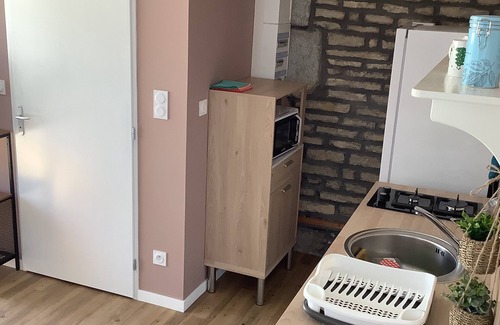 Epeugney Apartment | L'escapade gourmande apartment with terrace 4 pers + 1 dog Vallée de la Loue