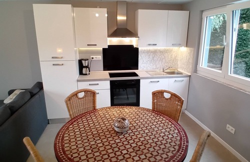 Thuin Apartment | L'Evasion Thudinienne, bed and breakfast. LE GITE N°1