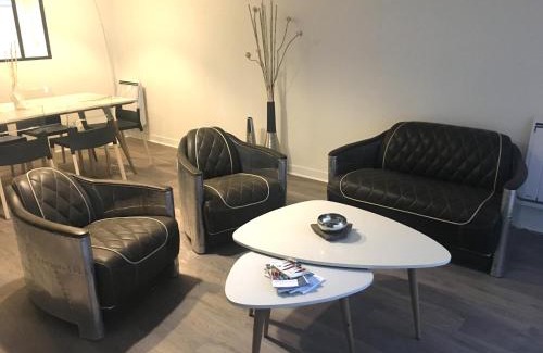 Deauville City Centre Apartment | L'IDEAL 112 - 85m2, 2 chambres, Parking & Cabine de plage