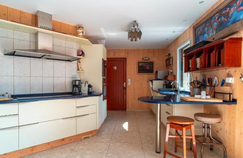 La Trinite-sur-Mer House | L'Oasis Bretonne - Charmante maison avec piscine