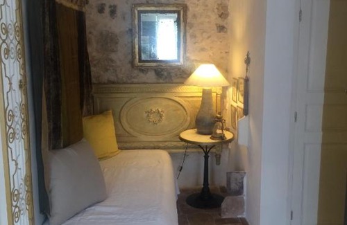 Comps-sur-Artuby Bed & Breakfast | L'Unicorne Bed & Yoga haut var
